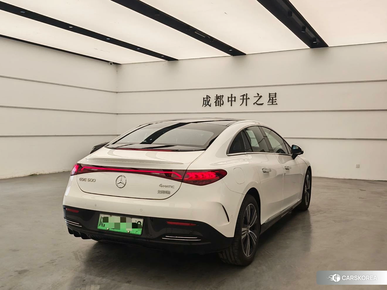 Mercedes-Benz EQE 2024 Белый из Китая, фото 2