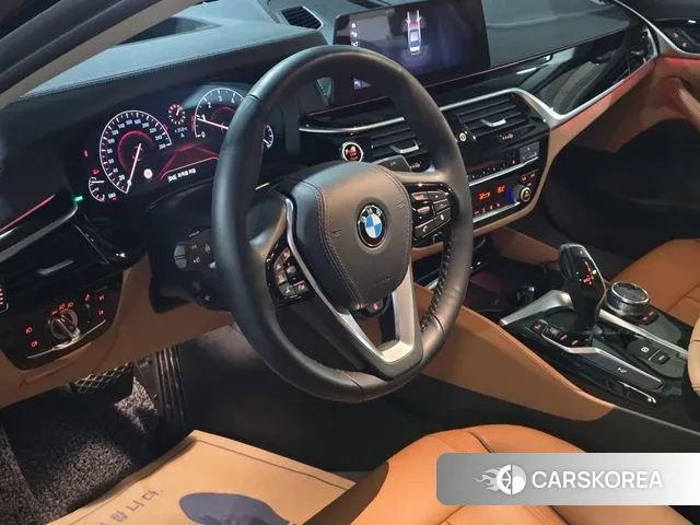 BMW 5 Series (G30) 2019 Синий из Кореи, фото 2