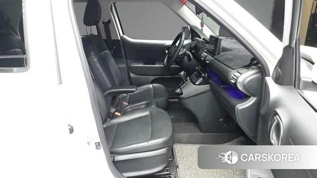 Hyundai Casper 2022 Белый из Кореи, фото 2