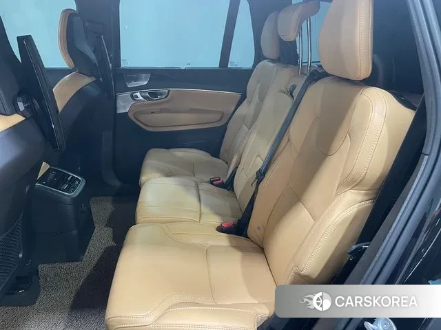 Volvo XC90 second Generation 2024 Черный из Кореи, фото 2