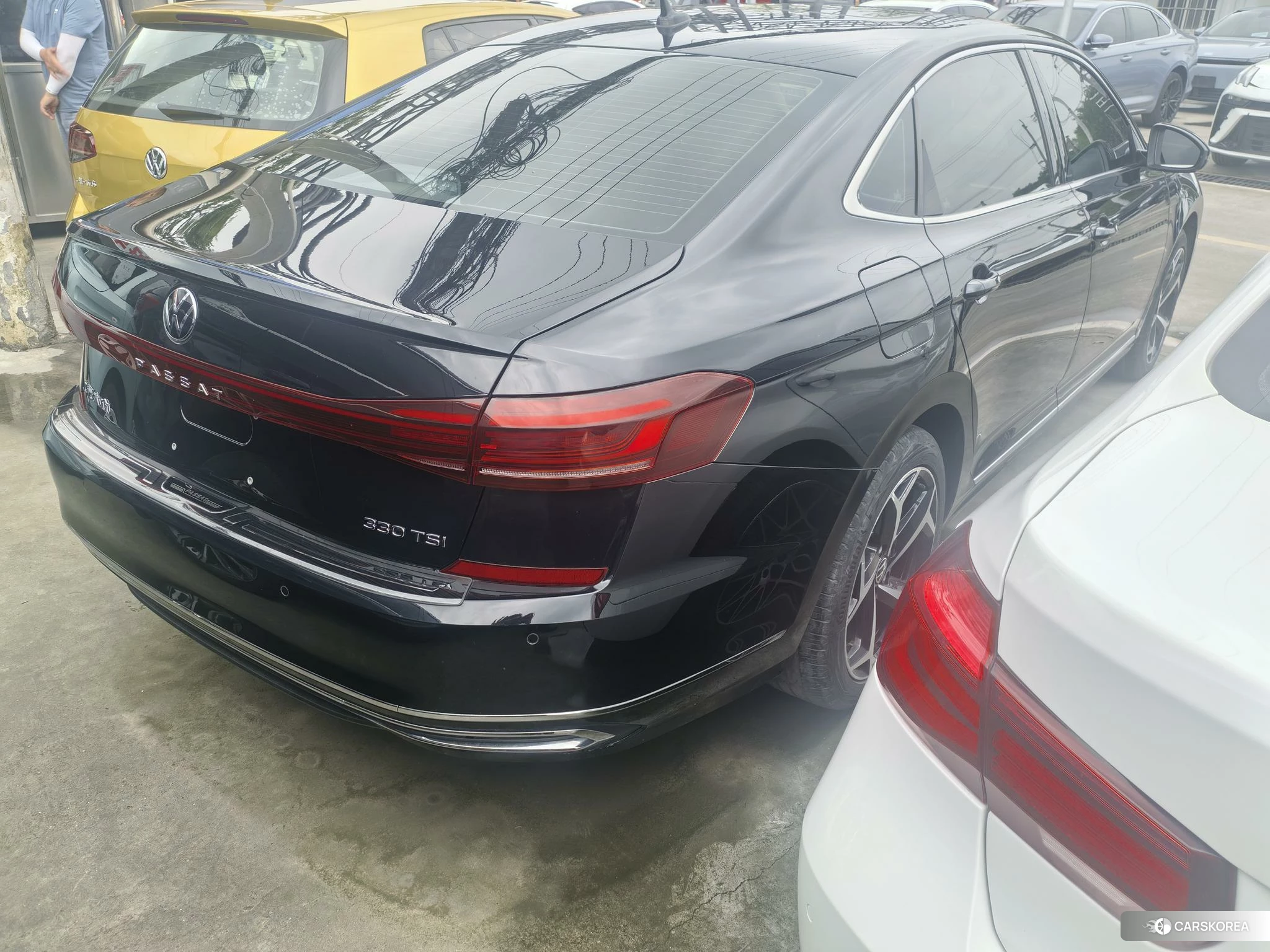 Volkswagen Passat 2023 Черный из Китая, фото 2