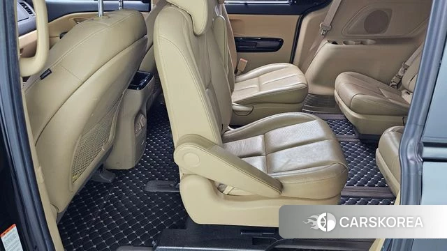 Kia The New Carnival 2019 Черный из Кореи, фото 2