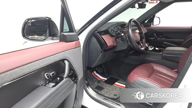 Land Rover Range Rover Sport 3rd Generation 2023 Белый из Кореи, фото 2