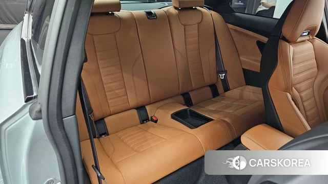 BMW M2 (G87) 2024 Серебристо-серый из Кореи, фото 2