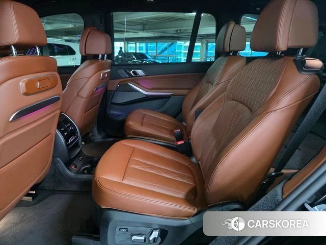 BMW X7 (G07) 2025 Черный из Кореи, фото 2