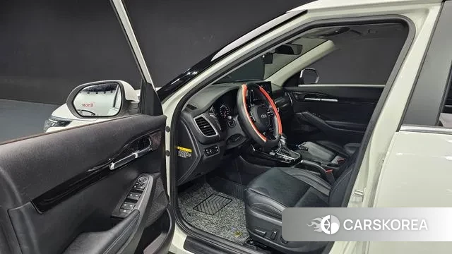 Kia Seltos 2019 Белый из Кореи, фото 2