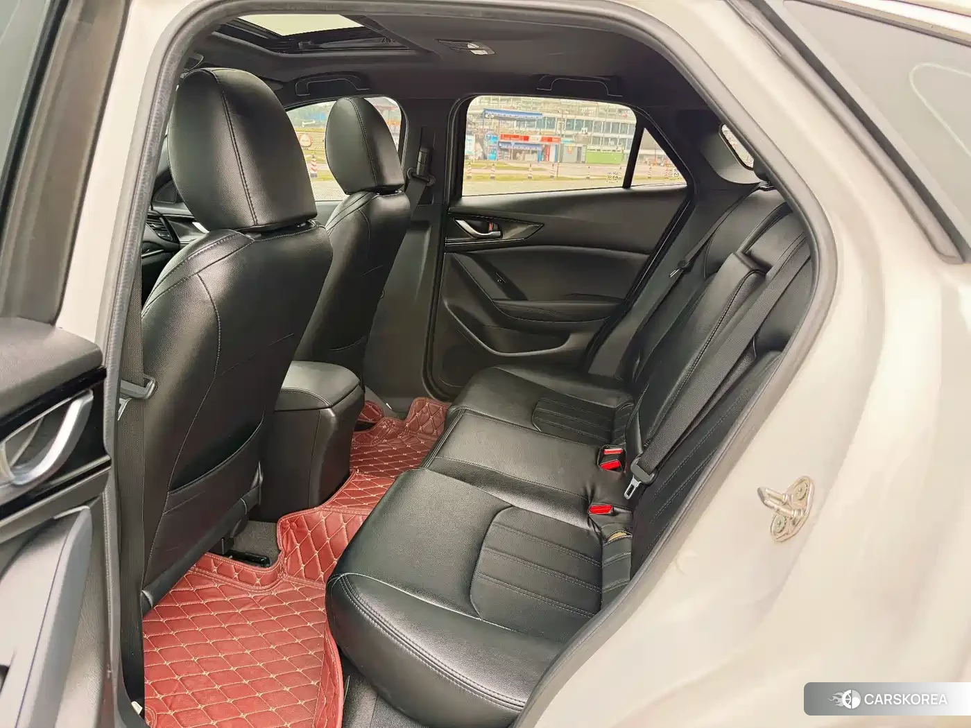 Mazda CX-4 2022 Белый из Китая, фото 2