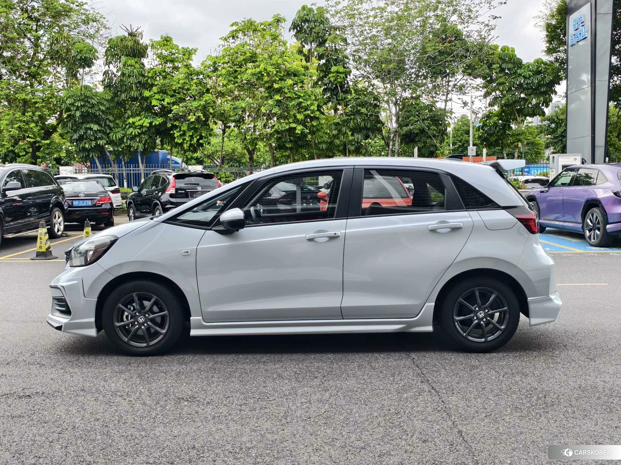 Honda Fit 2022 Белый из Китая, фото 2