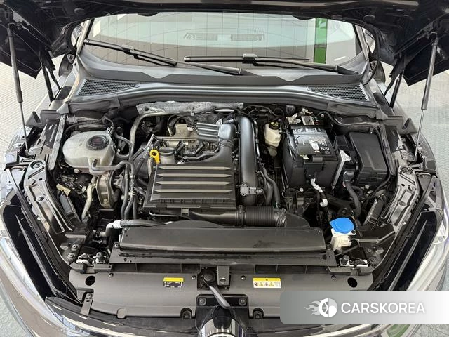 Volkswagen Lingdu 2022 Темно-серый из Китая, фото 2