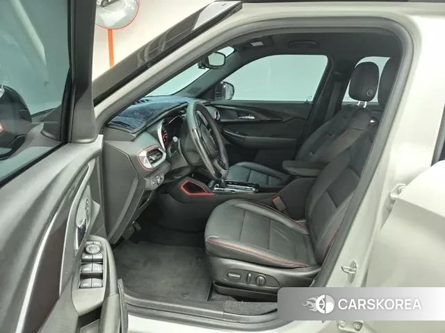 Chevrolet (GM Daewoo) Trailblazer 2022 Белый из Кореи, фото 2