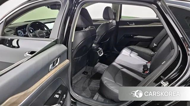 Kia K5 3rd generation 2022 Черный из Кореи, фото 2