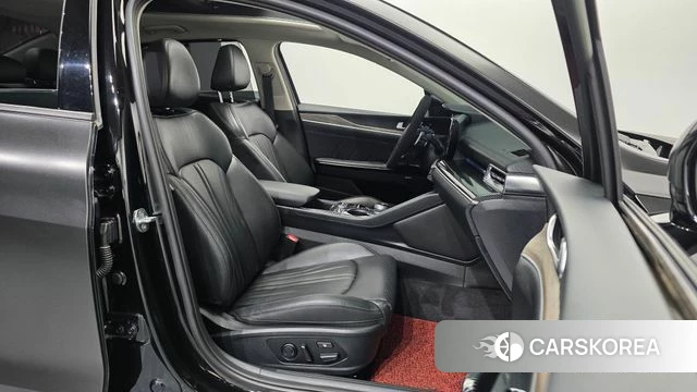 Kia K5 3rd generation 2022 Черный из Кореи, фото 2