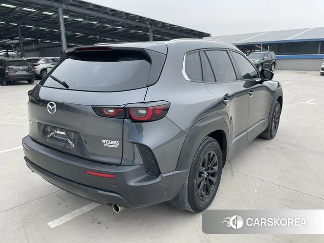 Mazda CX-50 line also 2023 Темно-серый из Китая, фото 2