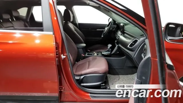 Kia Seltos 2021 Красный из Кореи, фото 2