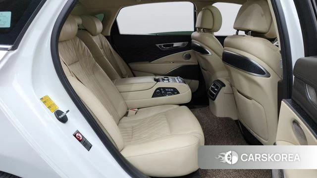 Kia The New K9 2nd generation 2022 Белый из Кореи, фото 2