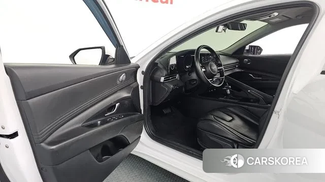 Hyundai Avante (CN7) 2021 Белый из Кореи, фото 2