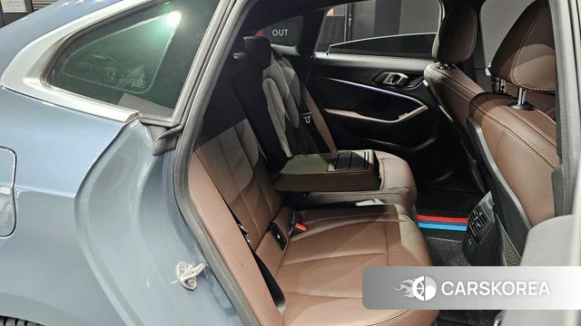 BMW 2 Series Gran Coupe (F44) 2021 Светло-серебряный цвет из Кореи, фото 2