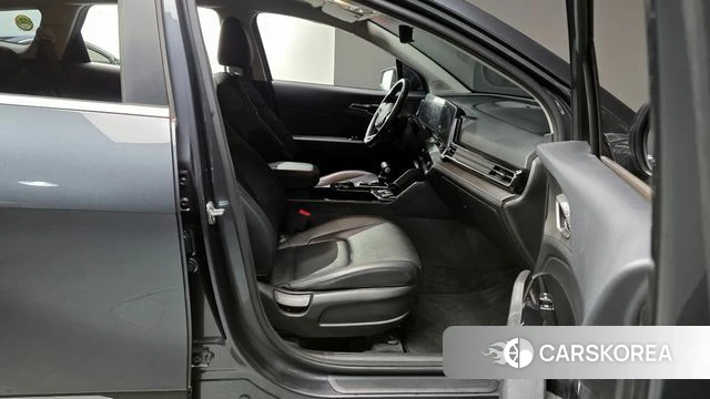 Kia Sportage 5th Generation 2023 Серый из Кореи, фото 2