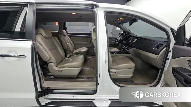 Kia All New Carnival 2018 Белый из Кореи, фото 2