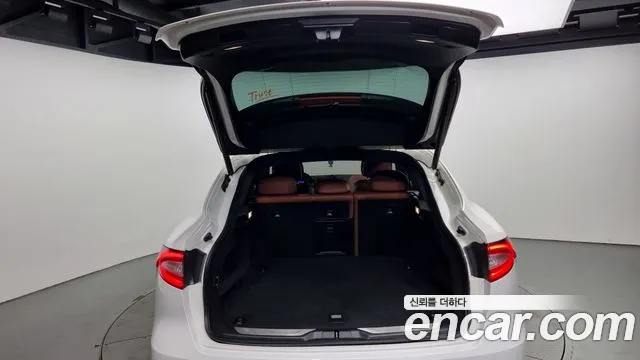 Maserati Levante 2018 Белый из Кореи, фото 2