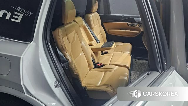 Volvo XC90 second Generation 2021 Белый из Кореи, фото 2