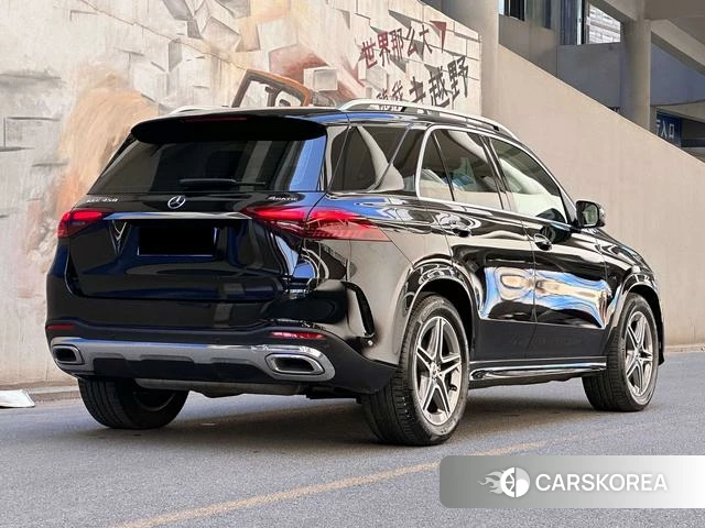Mercedes-Benz GLE (import) 2024 Черный из Китая, фото 2