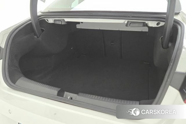 Mercedes-Benz CLA-Class C118 2026 Белый из Кореи, фото 2