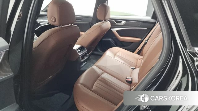 Audi A6 (C8) 2021 Черный из Кореи, фото 2