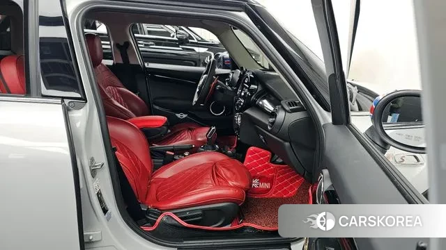 Mini Cooper S 2020 Серебряный из Кореи, фото 2