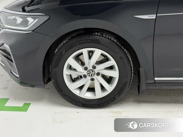 Volkswagen Passat PHEV 2022 Черный из Китая, фото 2