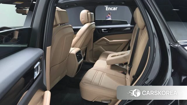 Porsche Cayenne (PO536) 2019 Черный из Кореи, фото 2