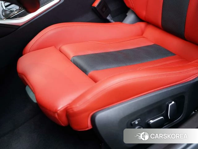 BMW M3 2024 Белый из Китая, фото 2