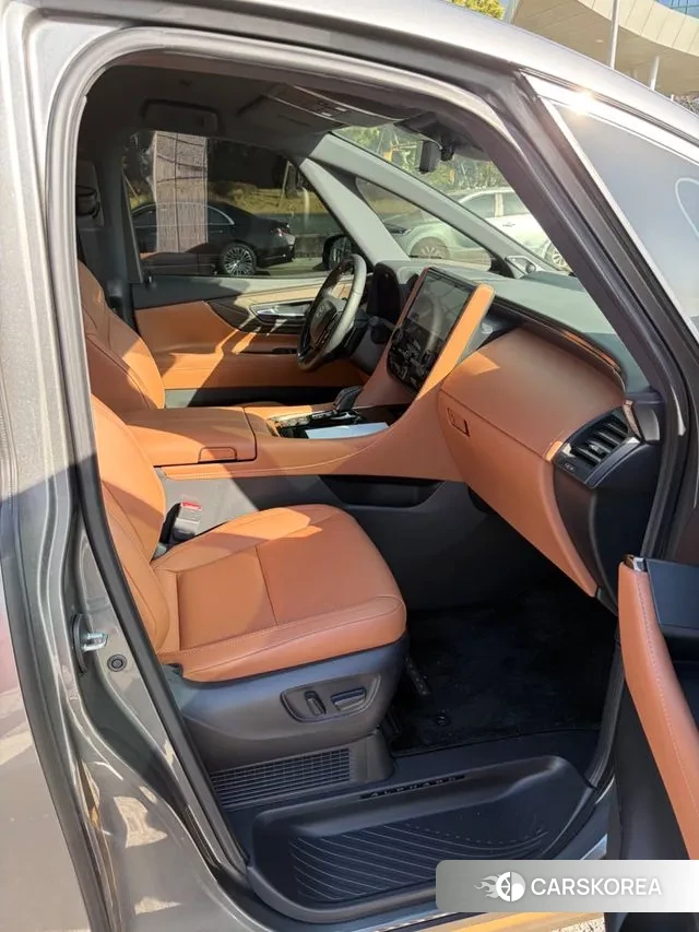 Toyota Alphard 4th Generation 2024 Серый из Кореи, фото 2