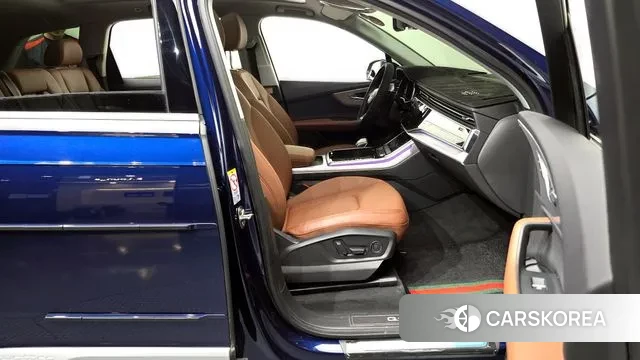 Audi Q7 (4M) 2021 Синий из Кореи, фото 2