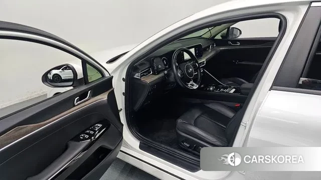 Kia K5 3rd generation 2021 Белый из Кореи, фото 2