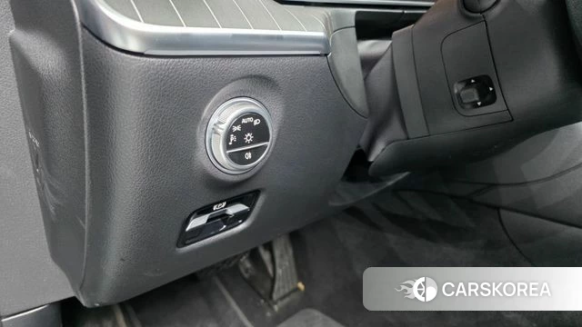 Mercedes-Benz C-Class W206 2025 Черный из Кореи, фото 2