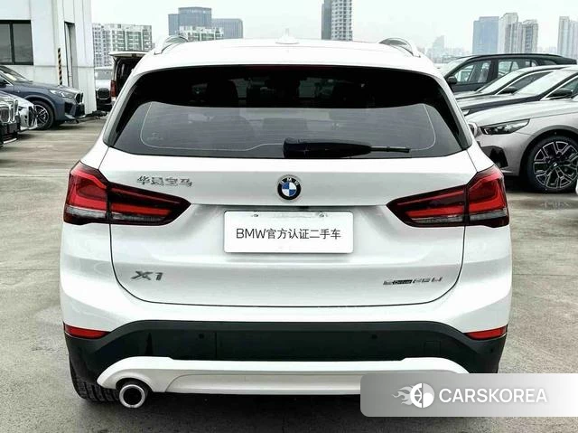 BMW X1 2021 Белый из Китая, фото 2