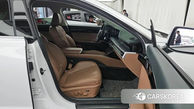 Hyundai Grandeur (GN7) 2023 Белый из Кореи, фото 2