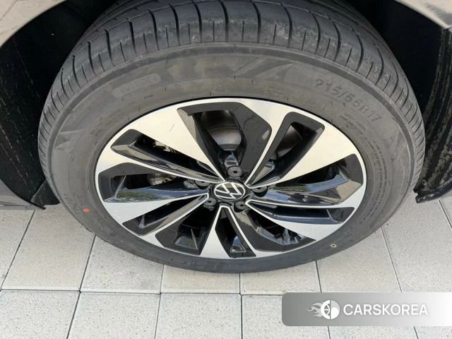 Volkswagen Passat 2022 Черный из Китая, фото 2