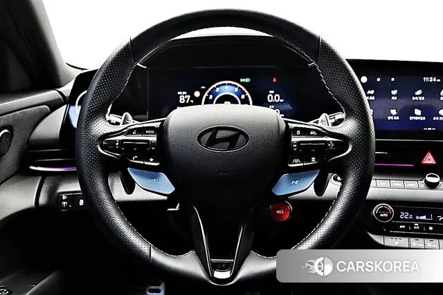 Hyundai The New Avante (CN7) 2024 Серый из Кореи, фото 2