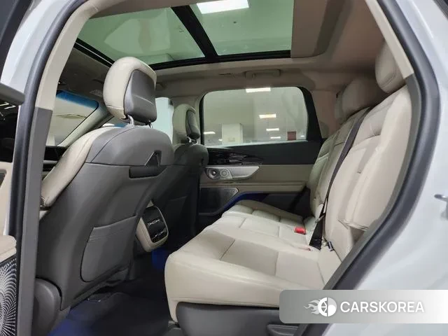 Lincoln Nautilus 2nd Generation 2023 Белый из Кореи, фото 2