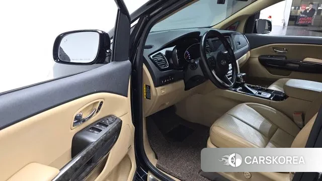 Kia The New Carnival 2020 Черный из Кореи, фото 2