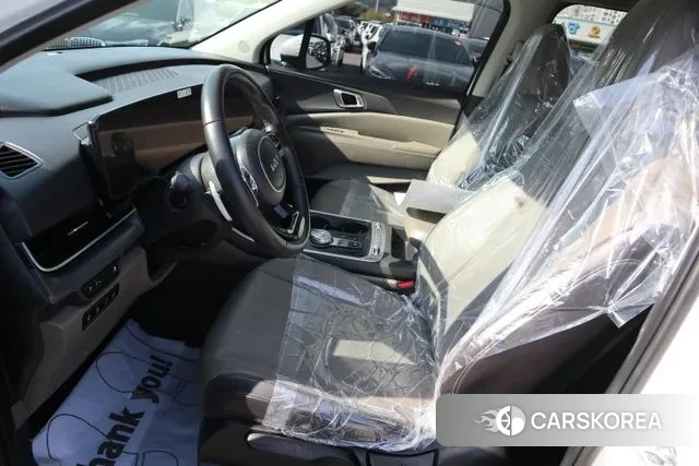 Kia The New Carnival 4th Generation 2024 Белый из Кореи, фото 2