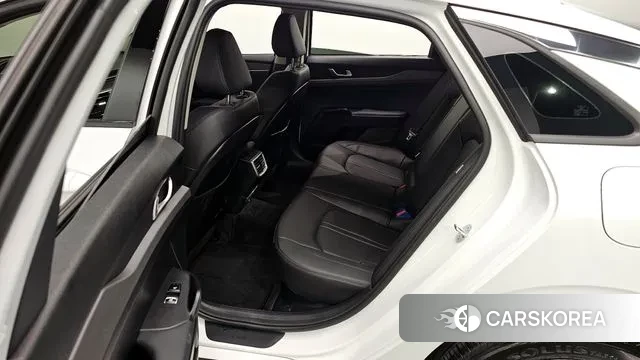 Kia The New K5 Hybrid 3rd generation 2024 Белый из Кореи, фото 2