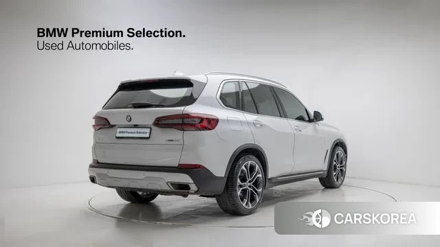 BMW X5 (G05) 2022 Белый из Кореи, фото 2