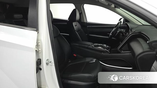 Hyundai Tucson (NX4) 2021 Белый из Кореи, фото 2