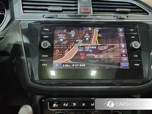 Volkswagen Tiguan second Generation 2020 Белый из Кореи, фото 2