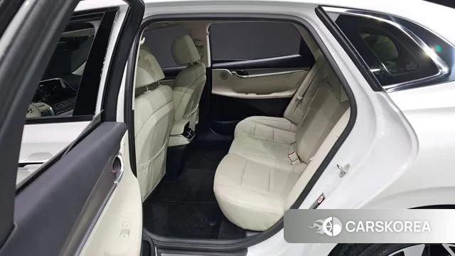 Hyundai The New Grandeur IG Hybrid 2021 Белый из Кореи, фото 2