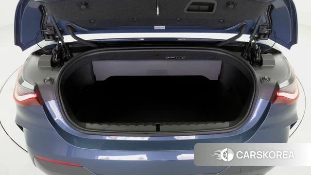 BMW 4 Series (G22) 2022 Синий из Кореи, фото 2