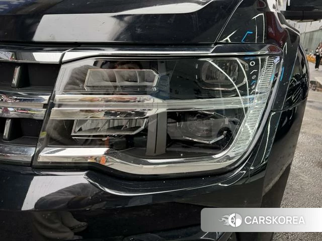 Volkswagen Tourang 2024 Черный из Китая, фото 2